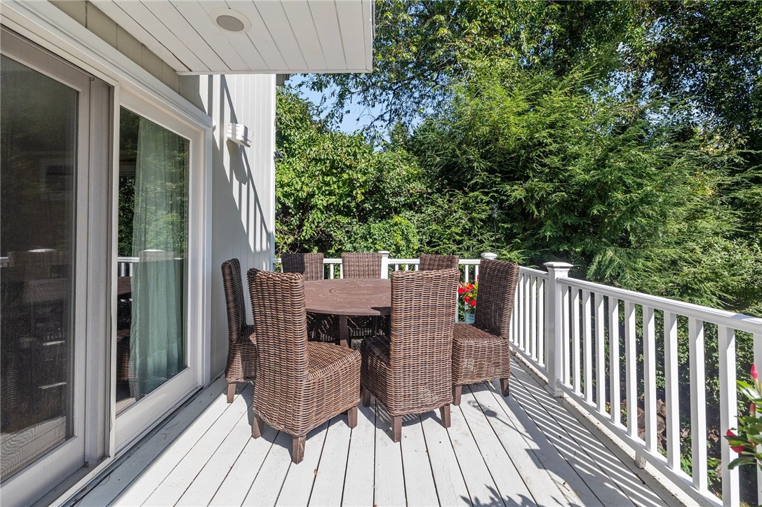 4 Brant Road South South Kingstown, RI 02879 - Photo 41 of 46 Gallery Image 41