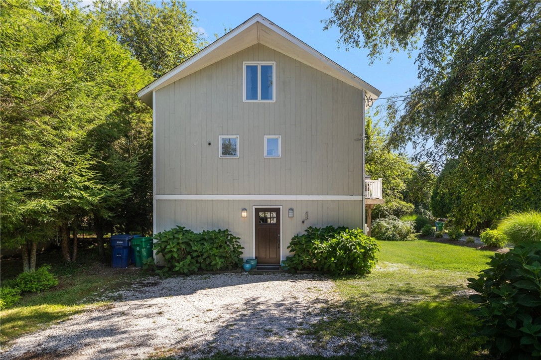 4 Brant Road South South Kingstown, RI 02879 - Photo 8 of 46 Gallery Image 8