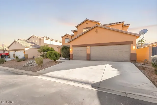 $704,999 | 5917 West Cabo San Lucas Avenue, Las Vegas, NV 89131