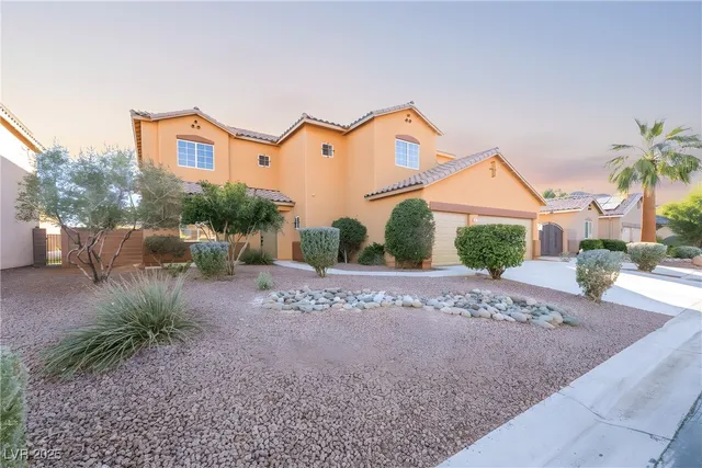 $704,999 | 5917 West Cabo San Lucas Avenue, Las Vegas, NV 89131