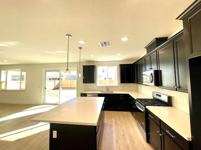 $654,990 | 2177 Gentle Rain Drive, Roseville, CA 95747