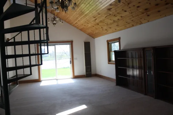 $299,000 | 22951 Riverside Drive, Mendon, MI 49072