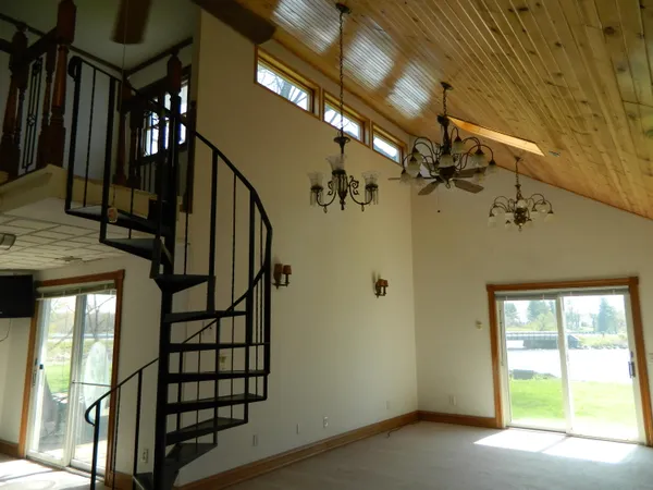 $299,000 | 22951 Riverside Drive, Mendon, MI 49072