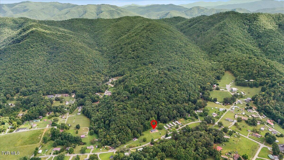 2739 Siam Road Elizabethton, TN 37643 - Photo 40 of 42 37-DJI_20250825160603_0562_D