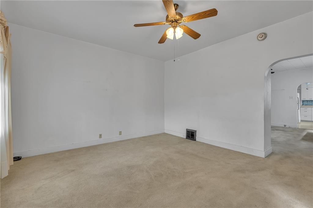 456 Park Street Rochester, PA 15074 - Photo 5 of 26 Gallery Image 5