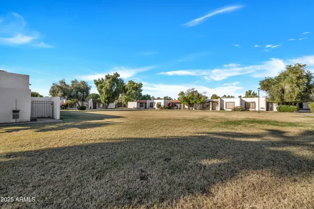 a view of an ocean view