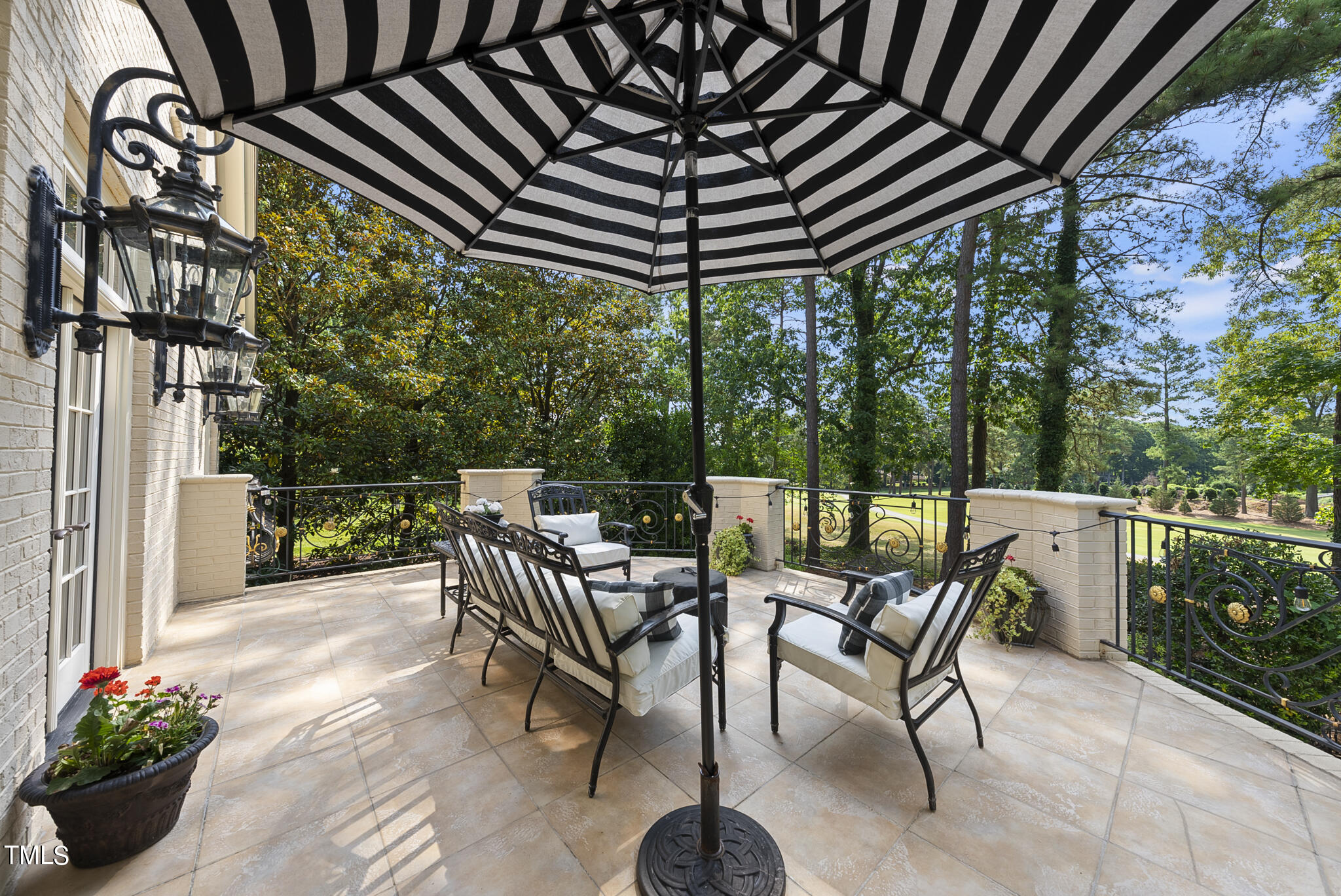 6712 Foxfire Place Raleigh, NC 27615 - Photo 35 of 77 29