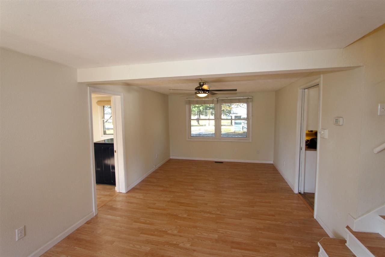 15243 Kelly Road Mishawaka, IN 46544 - Photo 7 of 26