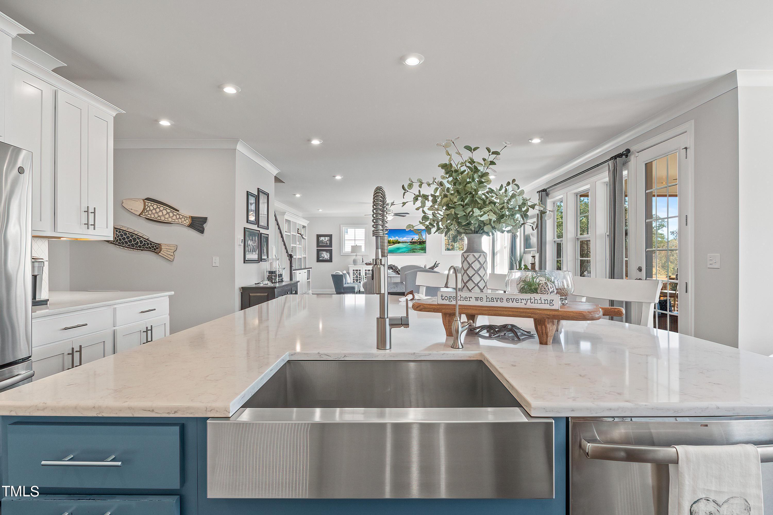 2025 Braeburn Drive Apex, NC 27539 - Photo 14 of 71 1000004816