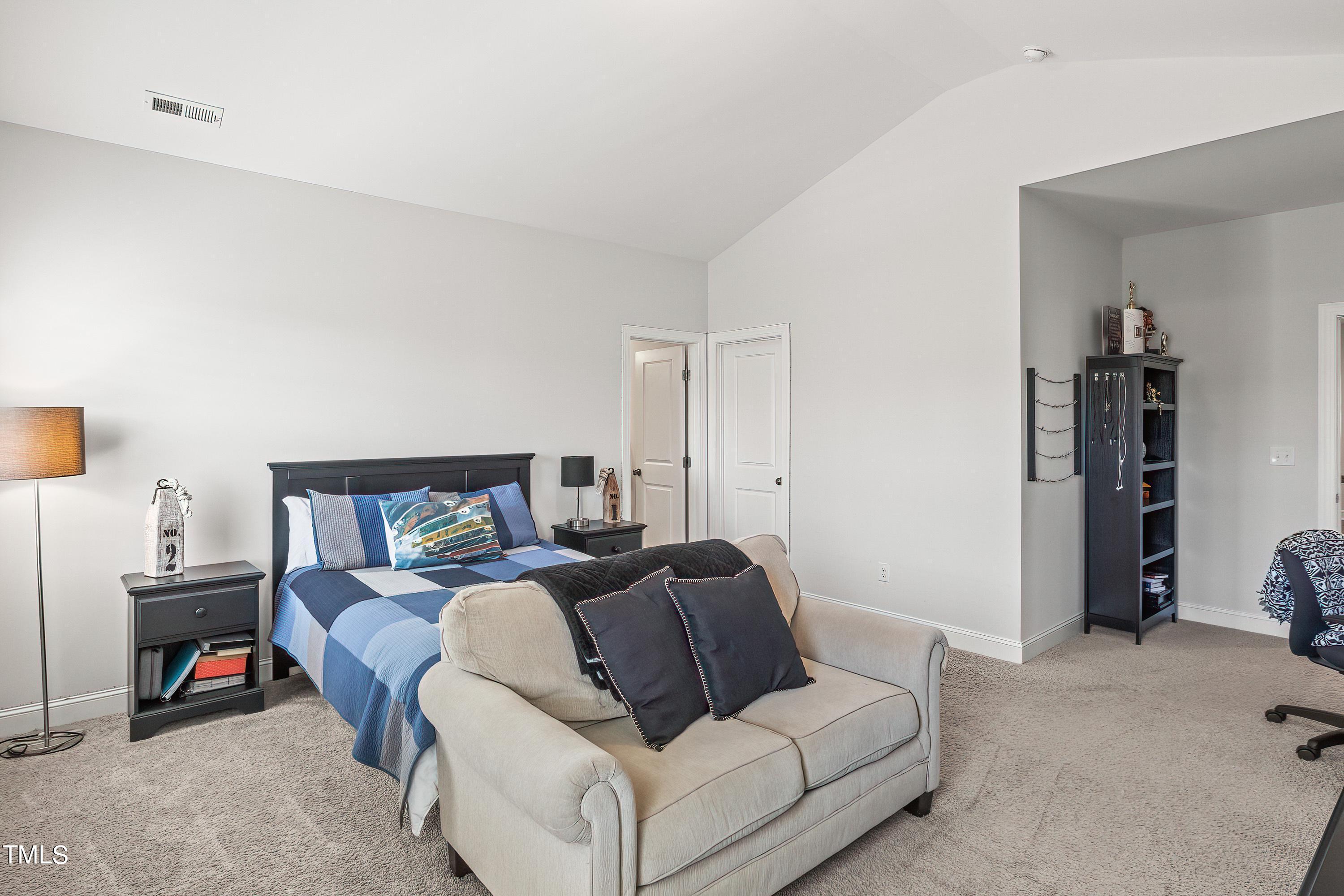 2025 Braeburn Drive Apex, NC 27539 - Photo 51 of 71 1000004843