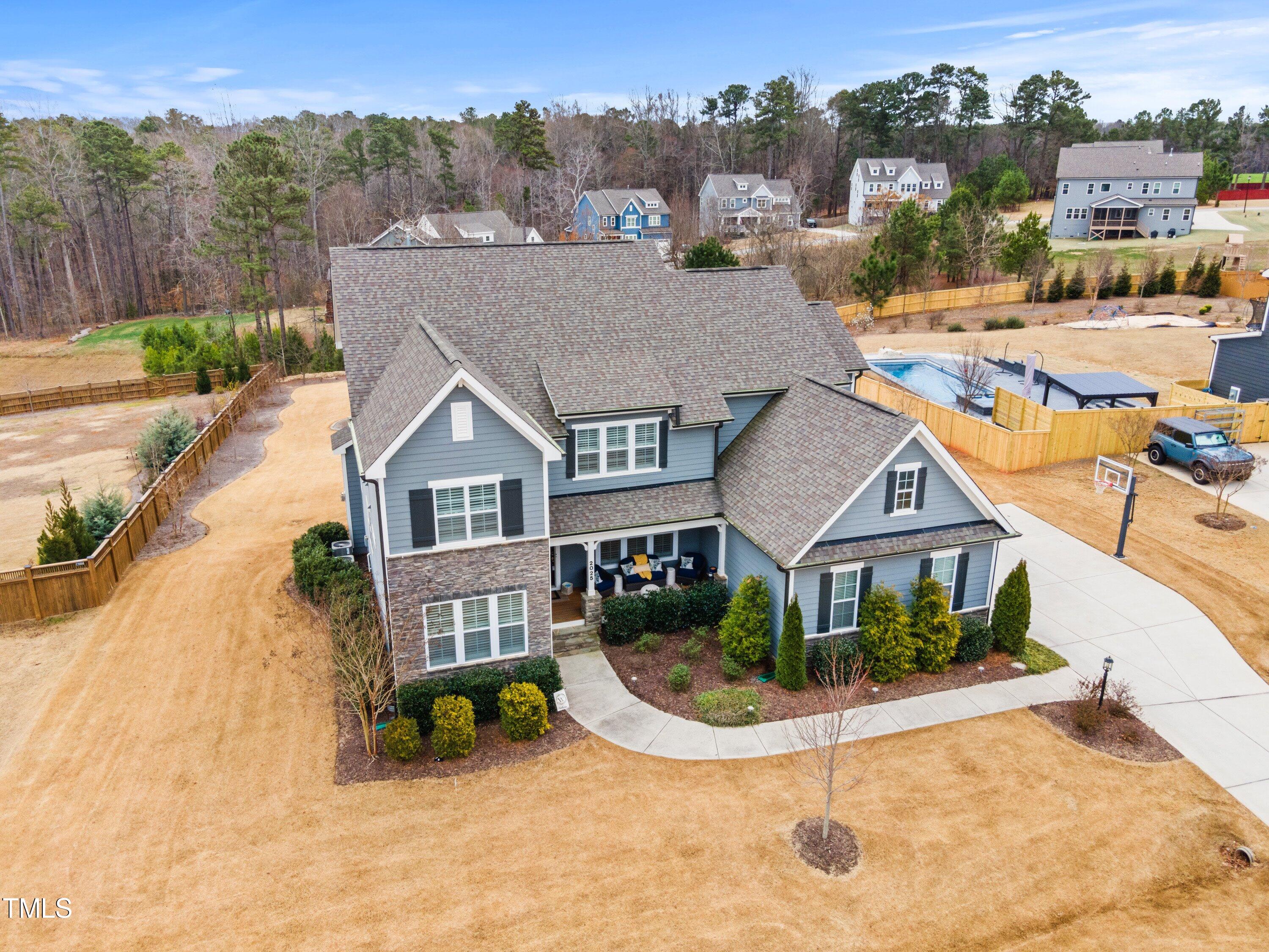 2025 Braeburn Drive Apex, NC 27539 - Photo 62 of 71 01-2025 Braeburn Dr20240301_0007