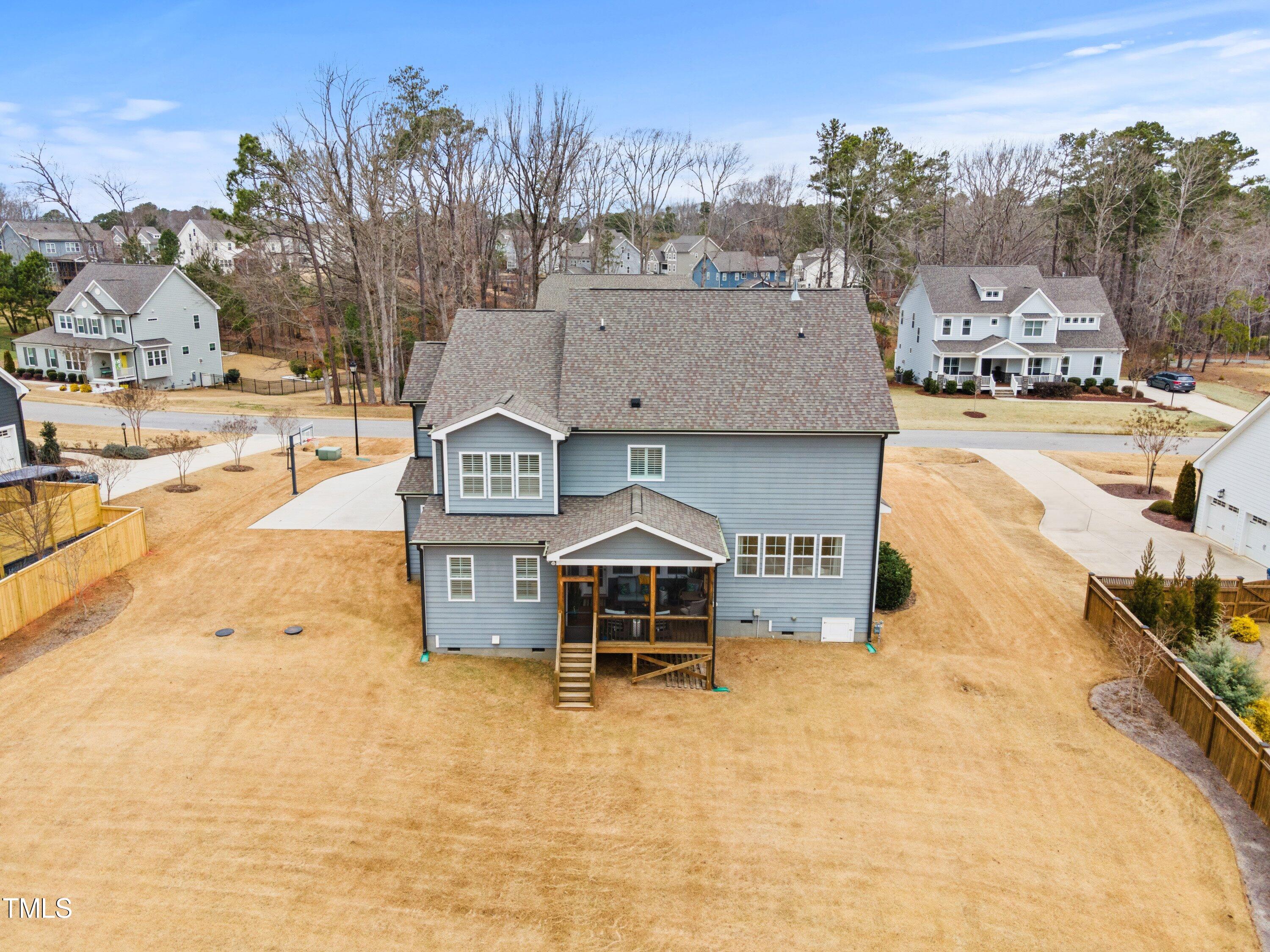 2025 Braeburn Drive Apex, NC 27539 - Photo 65 of 71 04-2025 Braeburn Dr20240301_0010
