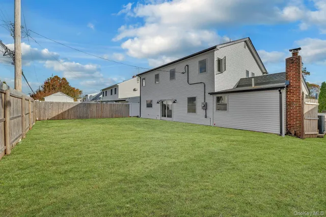 $1,188,888 | 22 Family Lane, Levittown, NY 11756