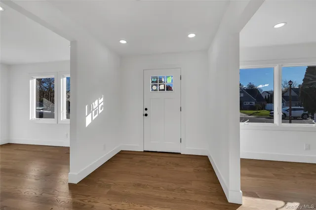 $1,188,888 | 22 Family Lane, Levittown, NY 11756