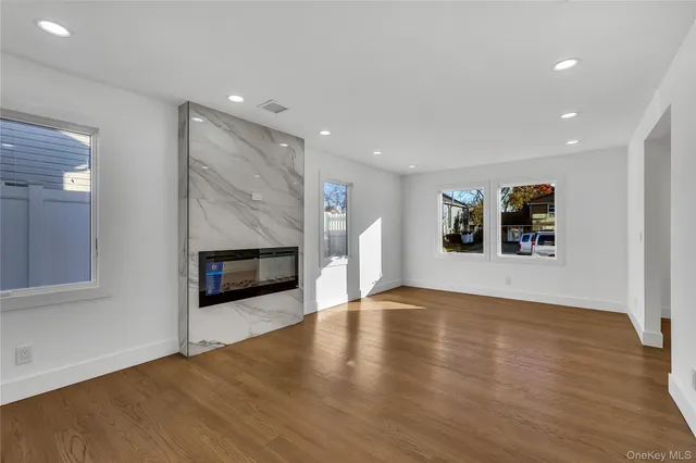 $1,188,888 | 22 Family Lane, Levittown, NY 11756