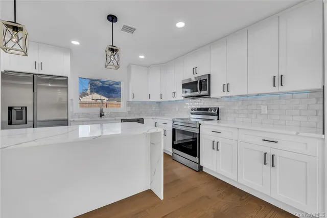 $1,188,888 | 22 Family Lane, Levittown, NY 11756