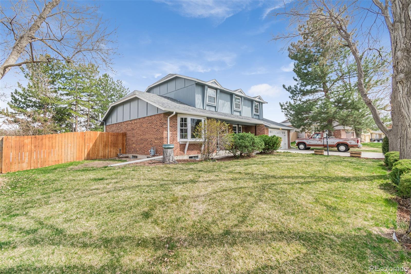 5434 South Cimarron Road Littleton, CO 80123 - Photo 2 of 31 Gallery Image 2