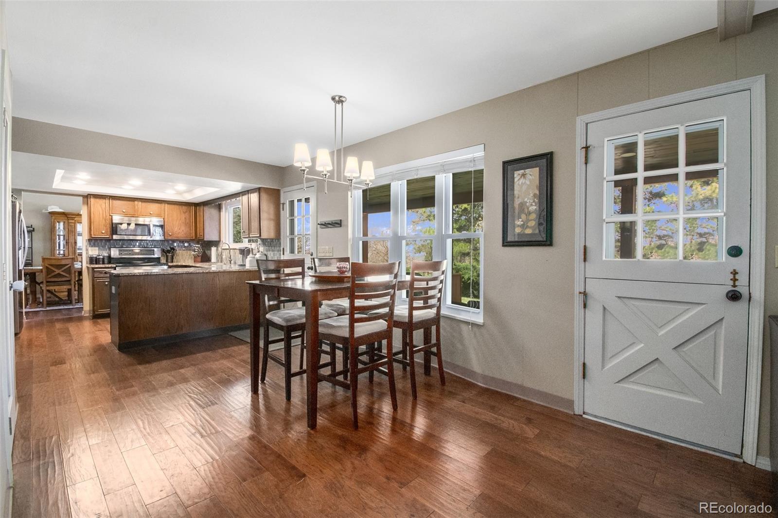 5434 South Cimarron Road Littleton, CO 80123 - Photo 10 of 31 Gallery Image 10