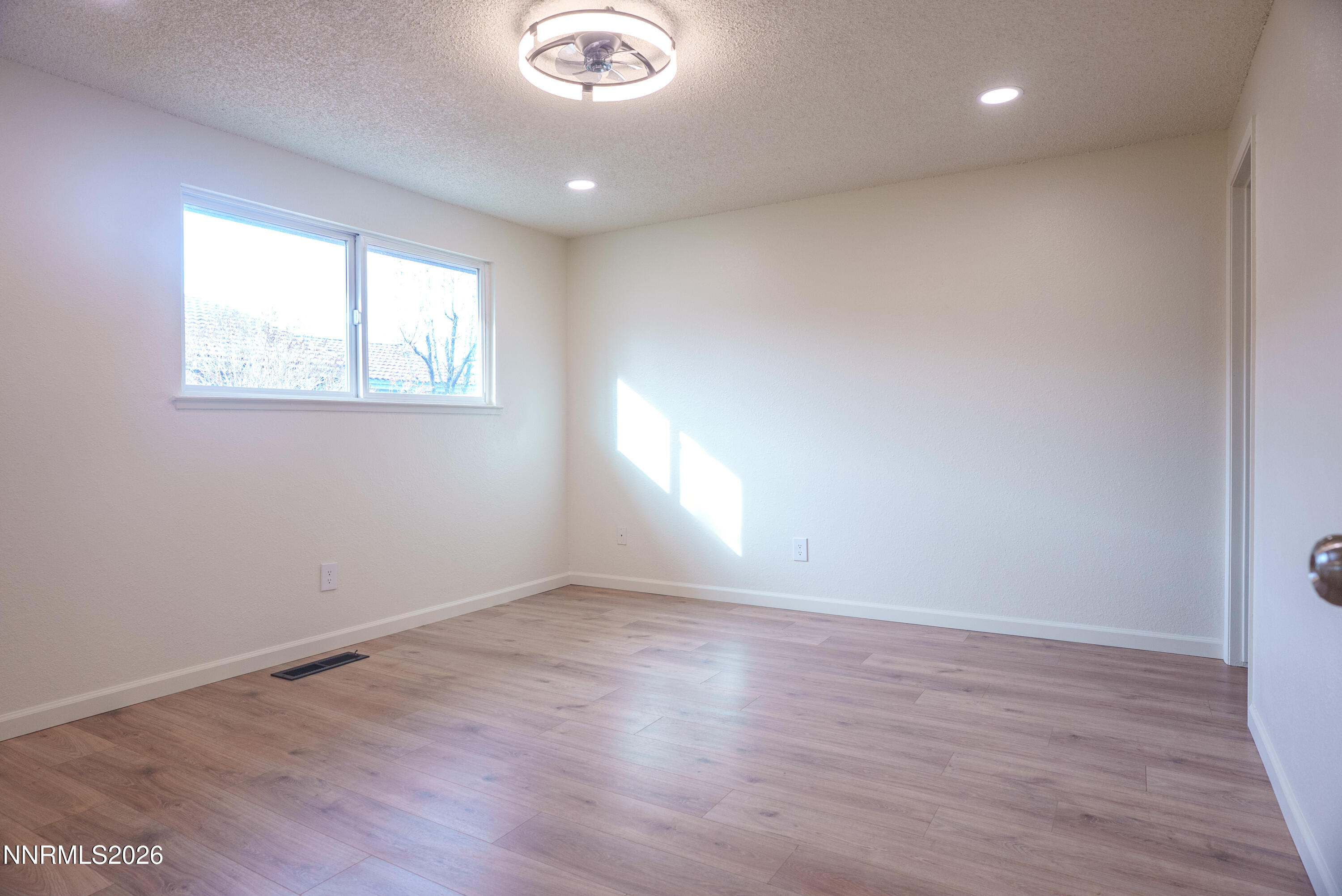 6793 Honeysuckle Drive Reno, NV 89506 - Photo 18 of 24 20260121-DSC06621