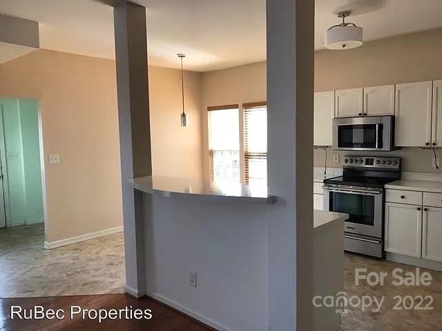 4939 Prosperity Ridge Road Charlotte, NC 28269 - Photo 4 of 9 Gallery Image 4