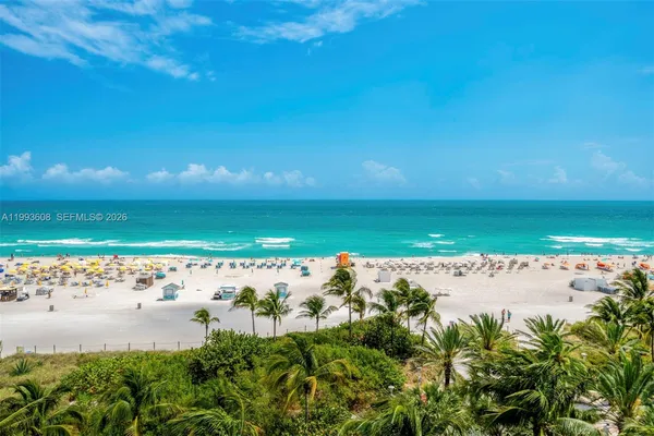 $15,000 | 1500 Ocean Drive, Unit 702, Miami Beach, FL 33139