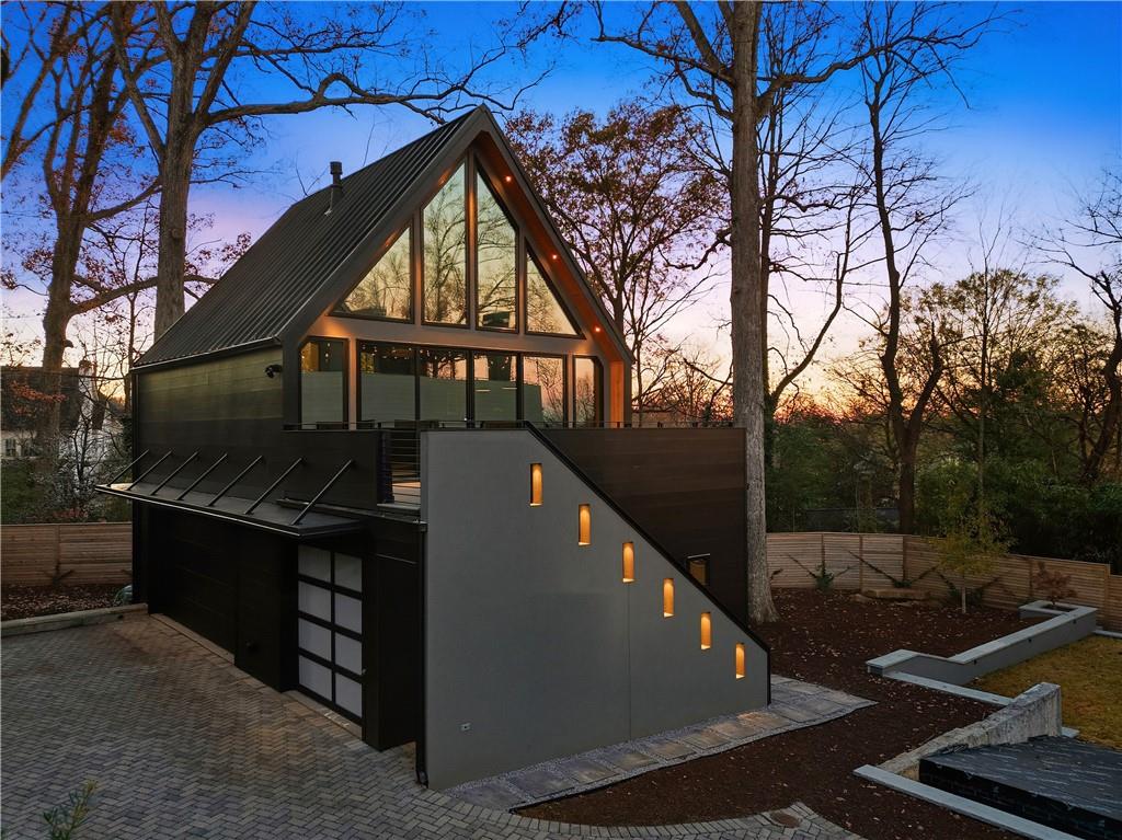 1033 Reeder Circle Northeast Atlanta, GA 30306 - Photo 2 of 52