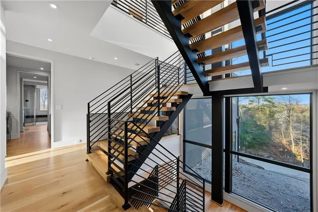 $15,000 | 1033 Reeder Circle Northeast, Atlanta, GA 30306