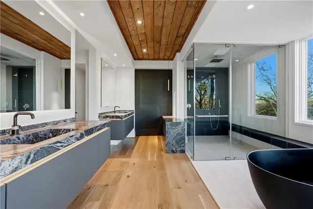 $15,000 | 1033 Reeder Circle Northeast, Atlanta, GA 30306