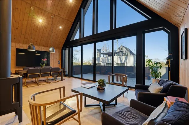 $15,000 | 1033 Reeder Circle Northeast, Atlanta, GA 30306