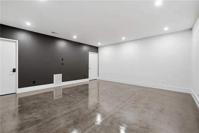 $15,000 | 1033 Reeder Circle Northeast, Atlanta, GA 30306