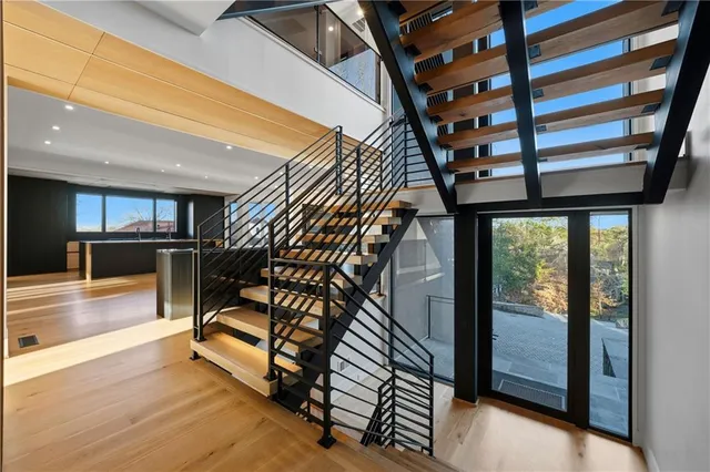 $15,000 | 1033 Reeder Circle Northeast, Atlanta, GA 30306