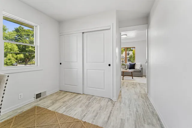 $250,000 | 521 East 2nd Street, Kimberly, WI 54136