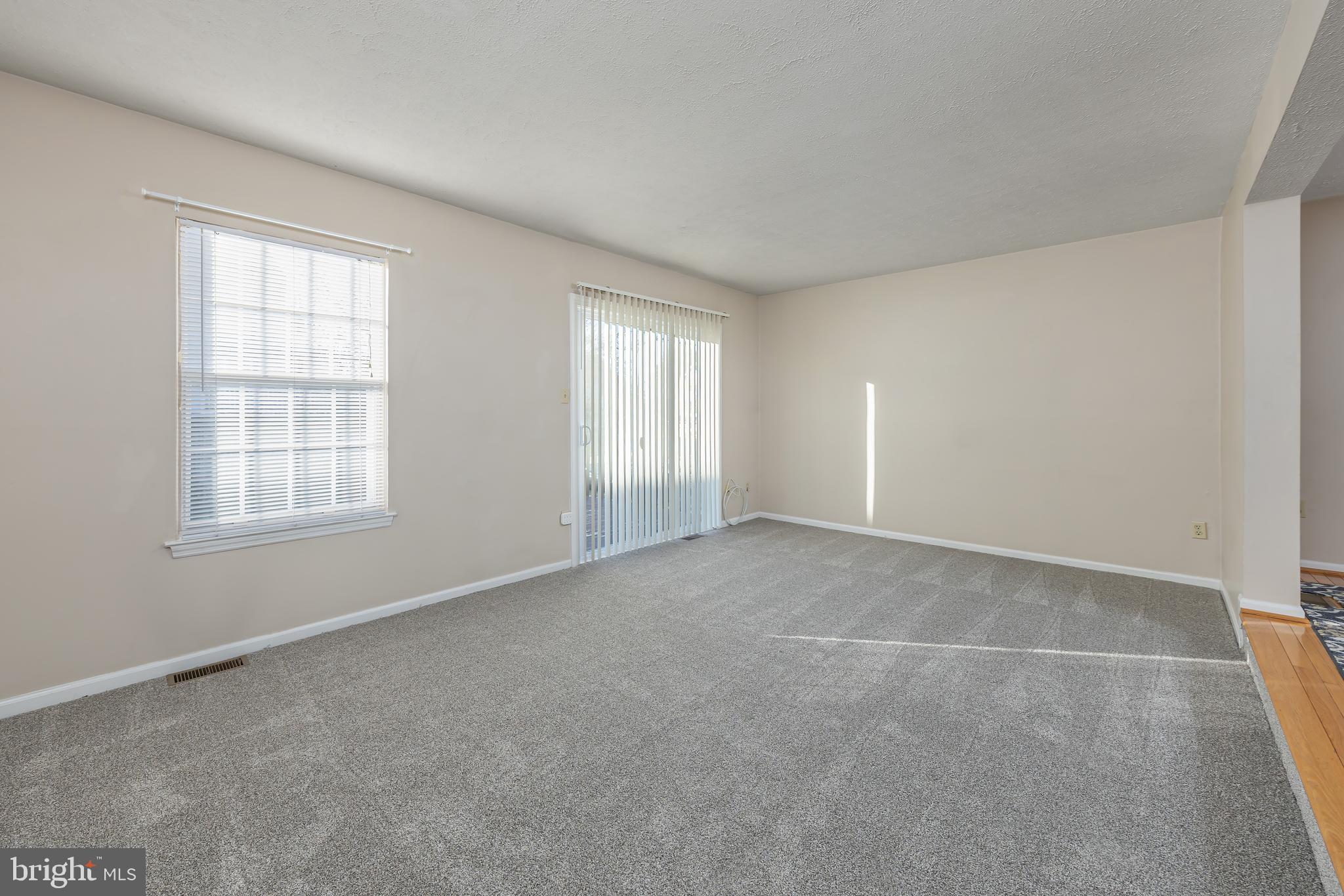 2 Andrew Court Glassboro, NJ 08028 - Photo 3 of 14