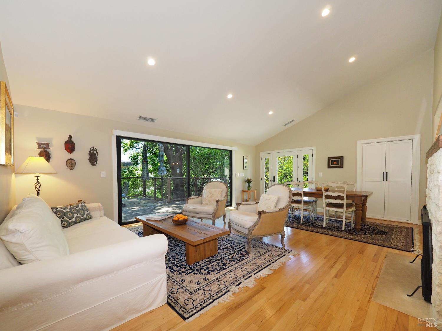 22549 River Road Geyserville, CA 95441 - Photo 19 of 63 Relaxing living room with oversized sliding glass door to entertainment deck.
