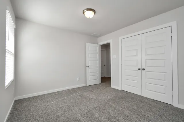 a view of a yard in front of house