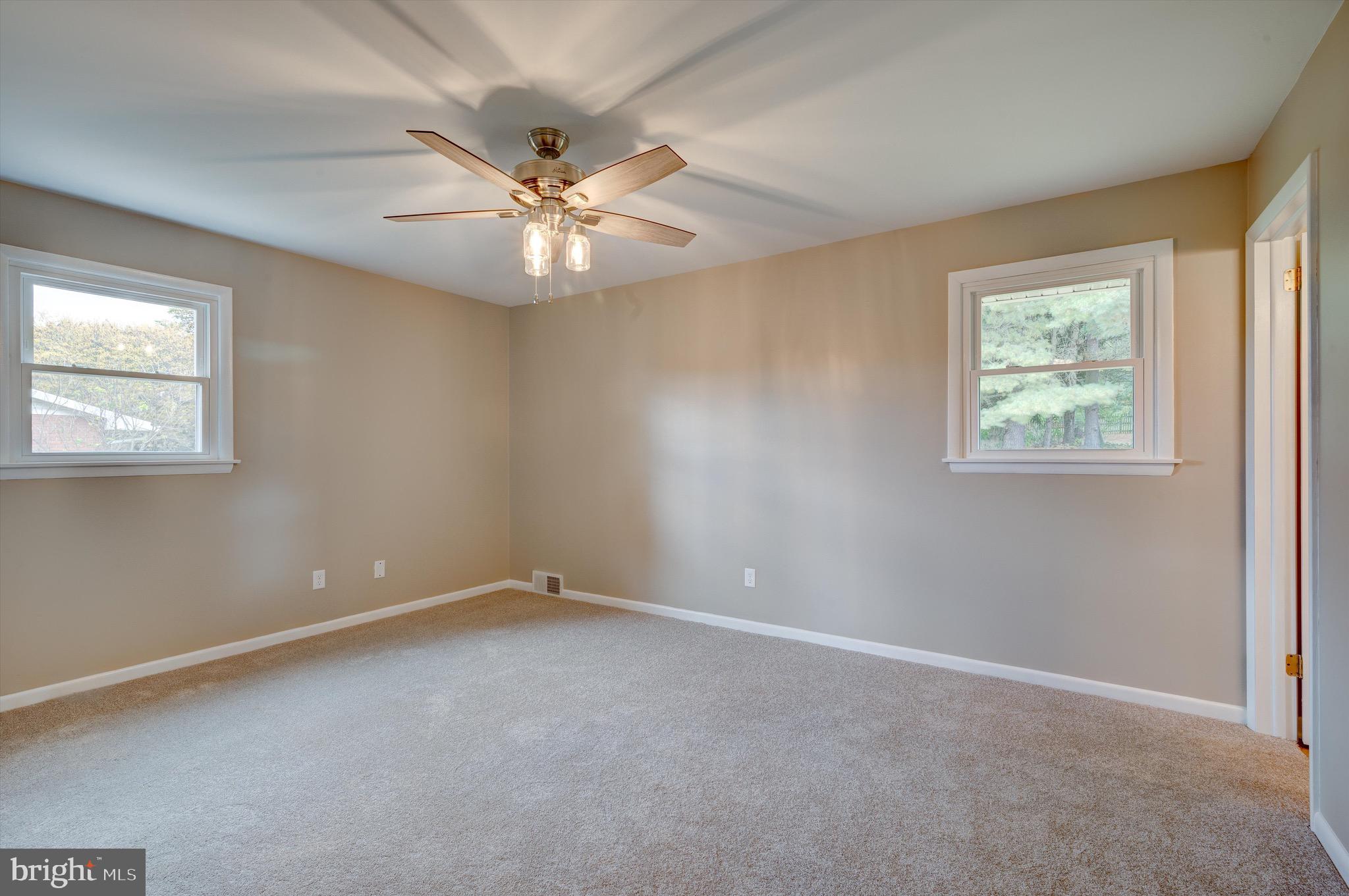 11646 Old Forge Road Waynesboro, PA 17268 - Photo 11 of 59 Gallery Image 11