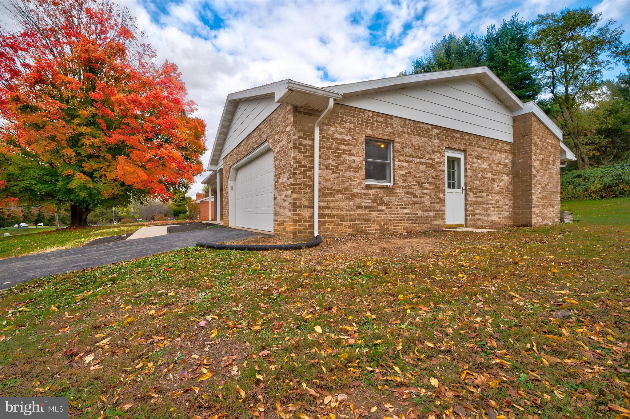 11646 Old Forge Road Waynesboro, PA 17268 - Photo 3 of 59 Gallery Image 3