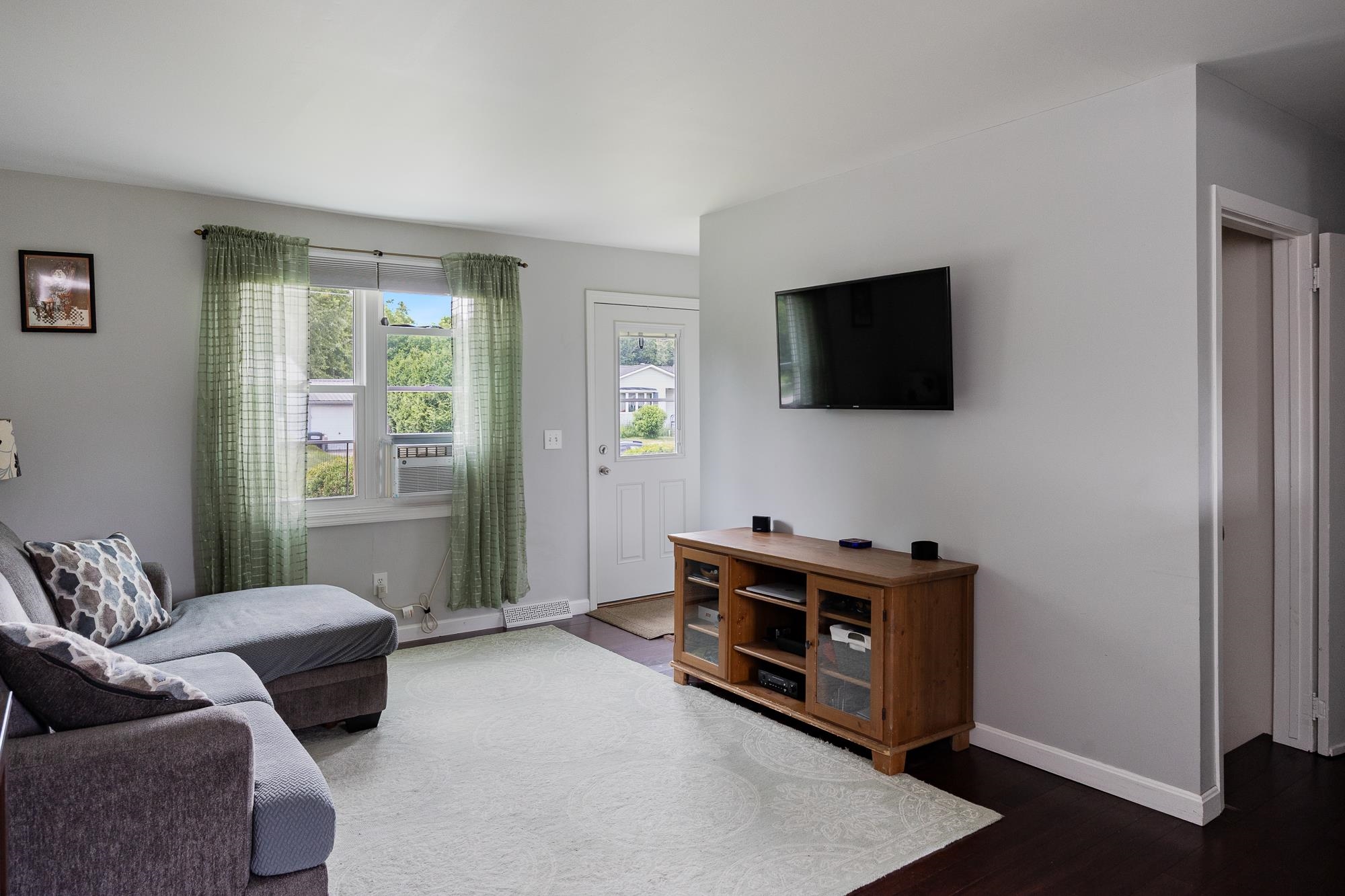 115 Sunny View Drive Jericho, VT 05465 - Photo 4 of 47