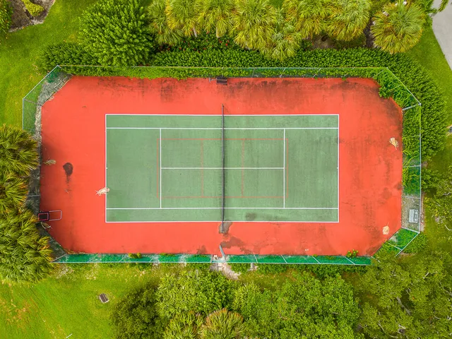 $6,000 | 269 Northeast Edgewater Drive, Stuart, FL 34996