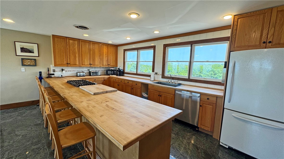 1078 West Beach Road Block Island, RI 02807 - Photo 28 of 40
