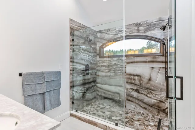 $1,399,000 | 42 Old Neck Court, Manorville, NY 11949