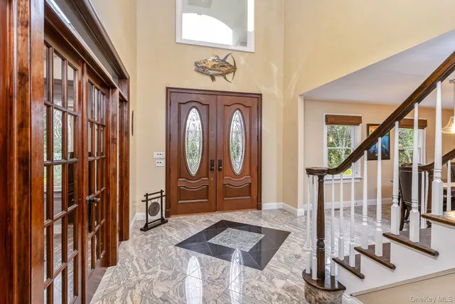 $1,399,000 | 42 Old Neck Court, Manorville, NY 11949