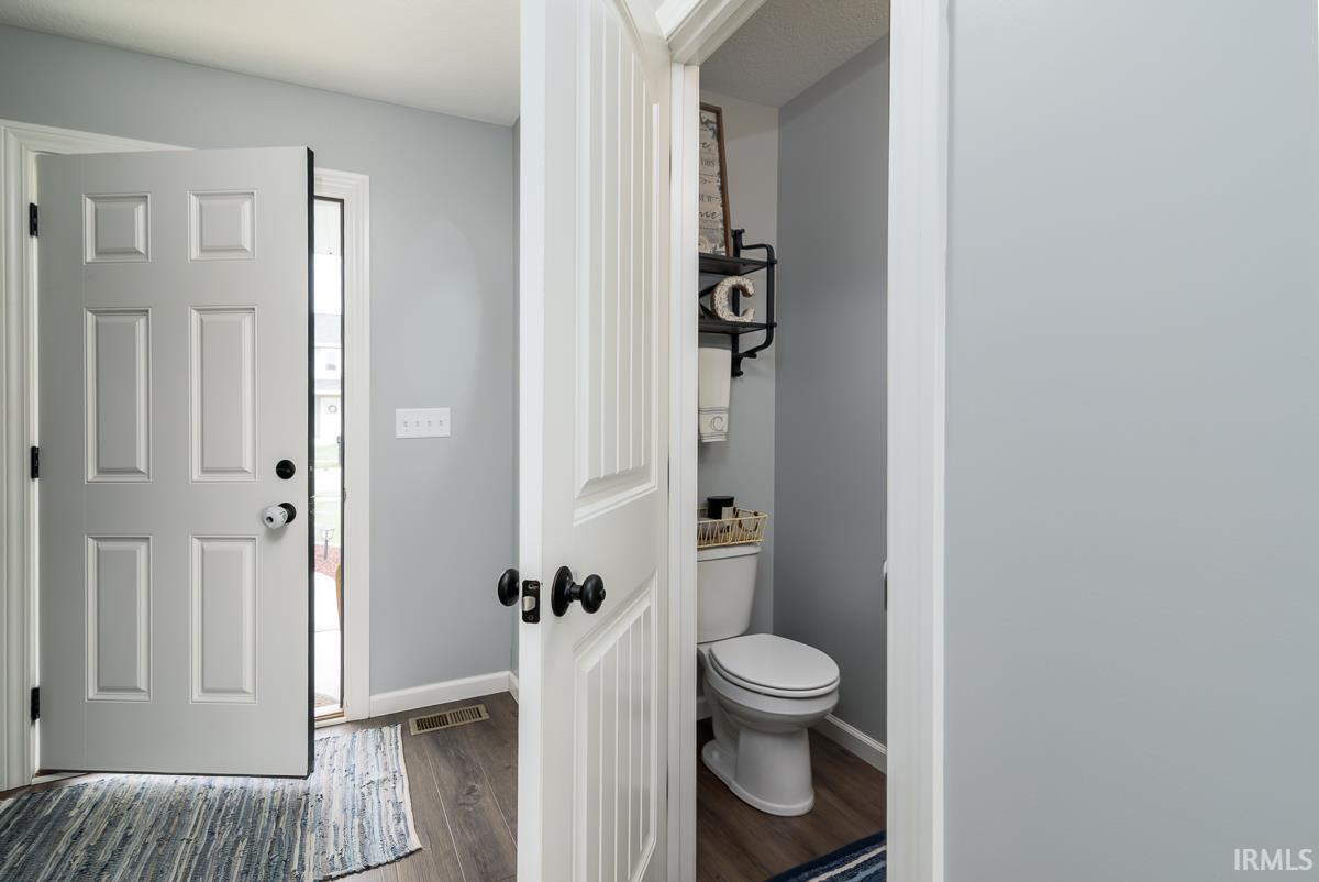 624 West Liberty Street Butler, IN 46721 - Photo 6 of 29 Gallery Image 6
