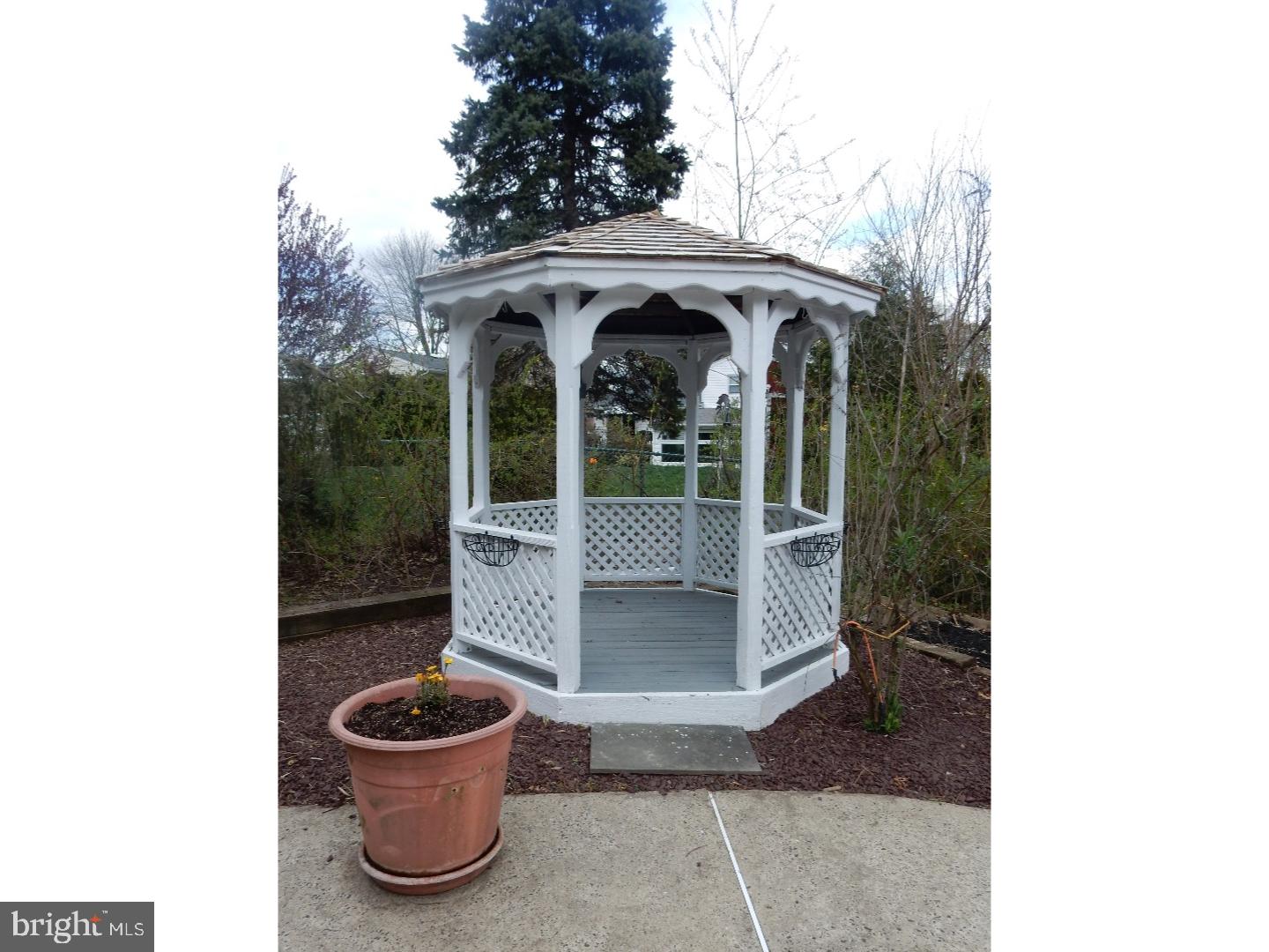 1160 Roberts Road Warminster, PA 18974 - Photo 23 of 24 Gallery Image 23