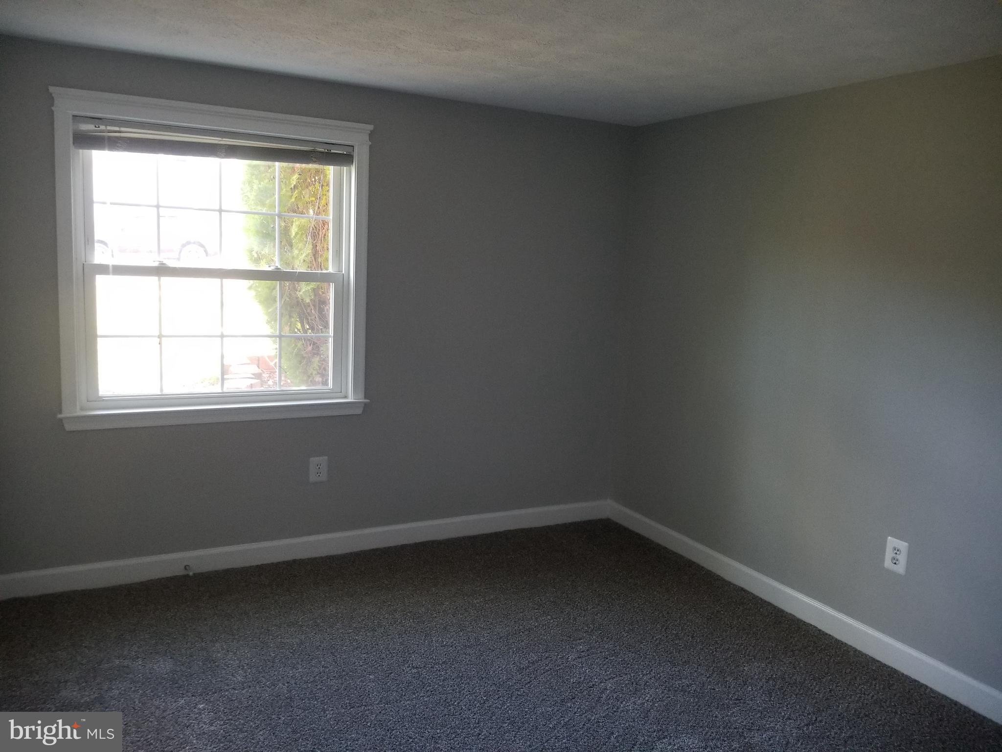 13215 Kurtz Road Woodbridge, VA 22193 - Photo 13 of 18 Basement Room