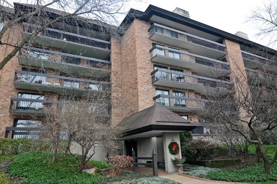 3801 Mission Hills Road, Unit 201 Northbrook, IL 60062 - Photo 1 of 1 Gallery Image 1