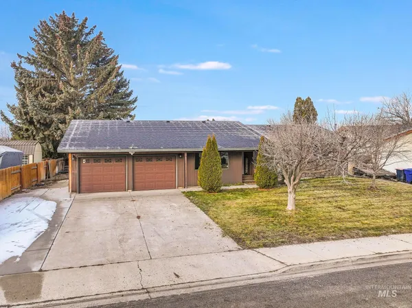 $415,000 | 745 Newport Street, Twin Falls, ID 83301