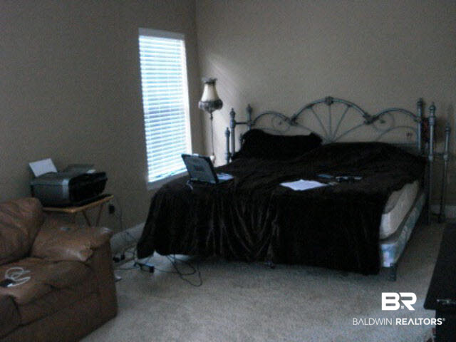7905 Park Pl Drive Mobile, AL 36608 - Photo 7 of 10 master bedroom with glamour bath