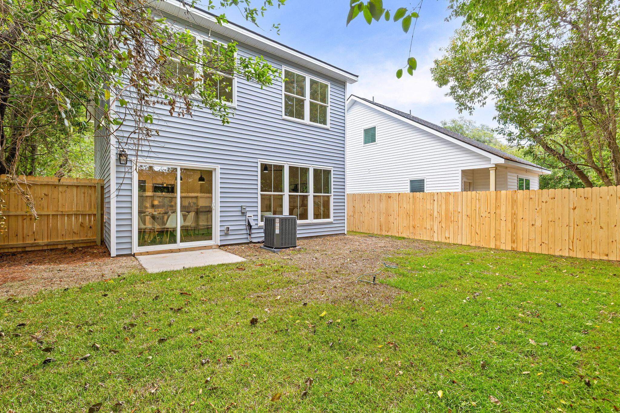 2017 Hampton Avenue North Charleston, SC 29405 - Photo 14 of 39 2017-Hampton-40