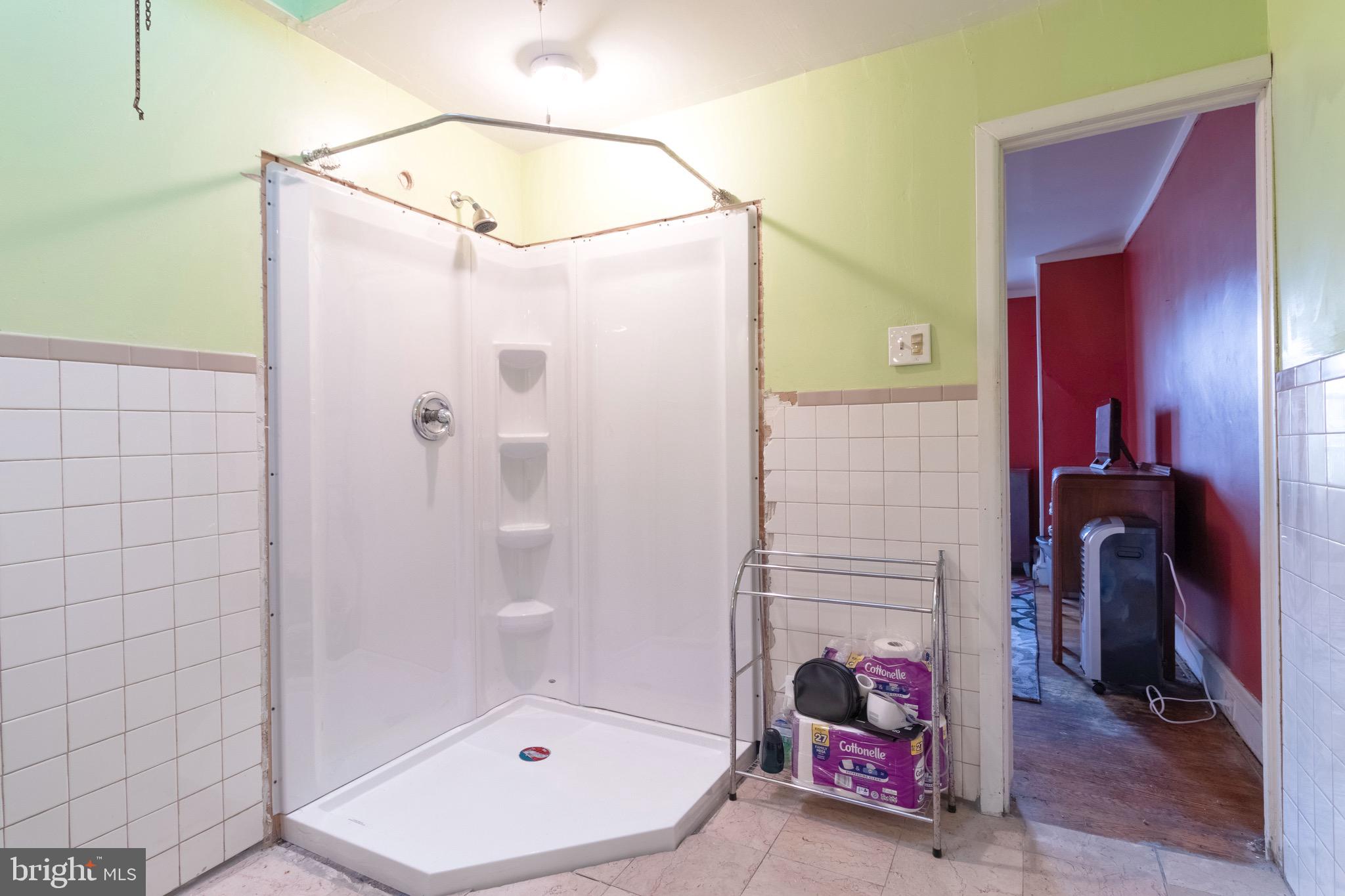 4431 Sherwood Road Philadelphia, PA 19131 - Photo 18 of 41 Gallery Image 18